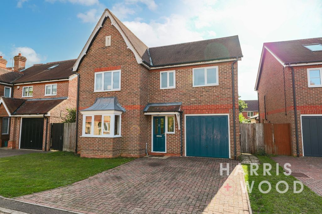 Property photo 1 of 32 4523670