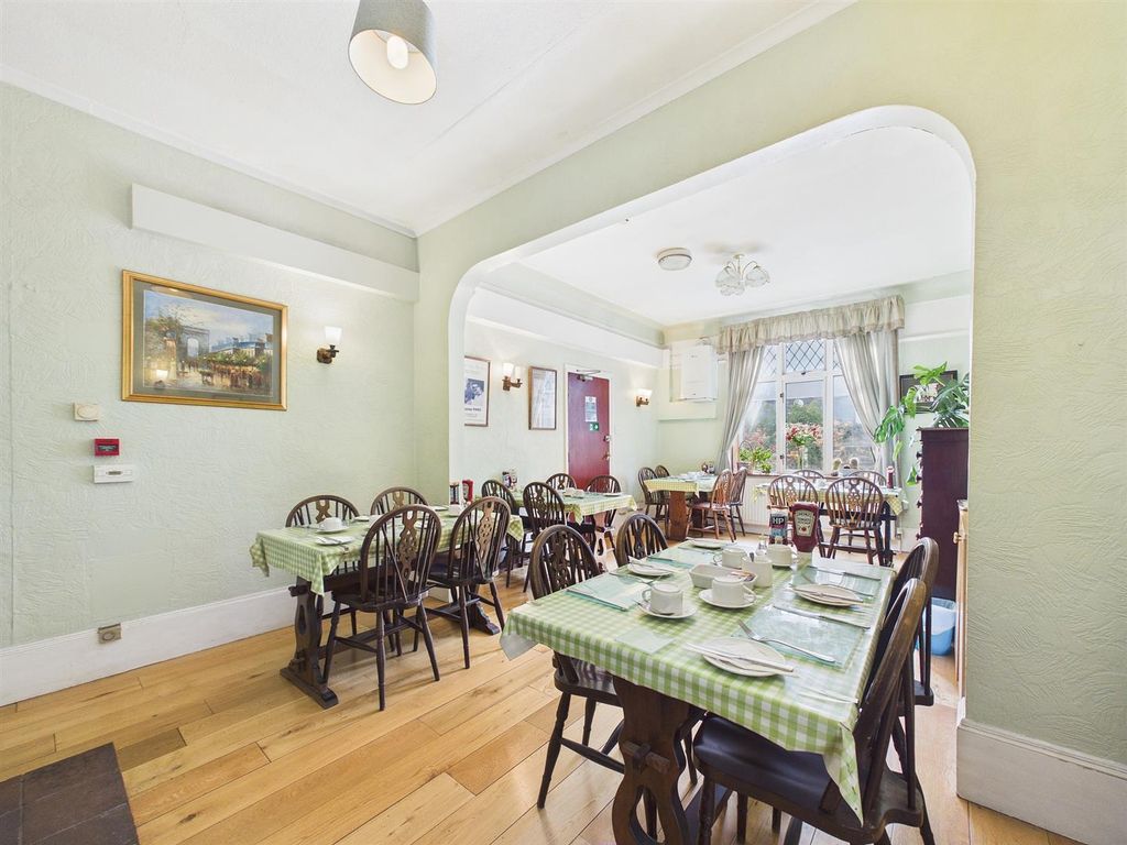 Property photo 3 of 19 5 - Hotel For Auction, Gloucester Road, Patchway.J