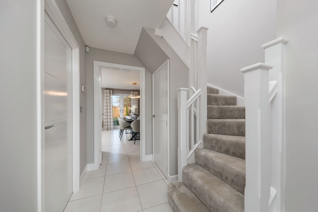 Property photo 2 of 11 Vine-Klth-20-0065