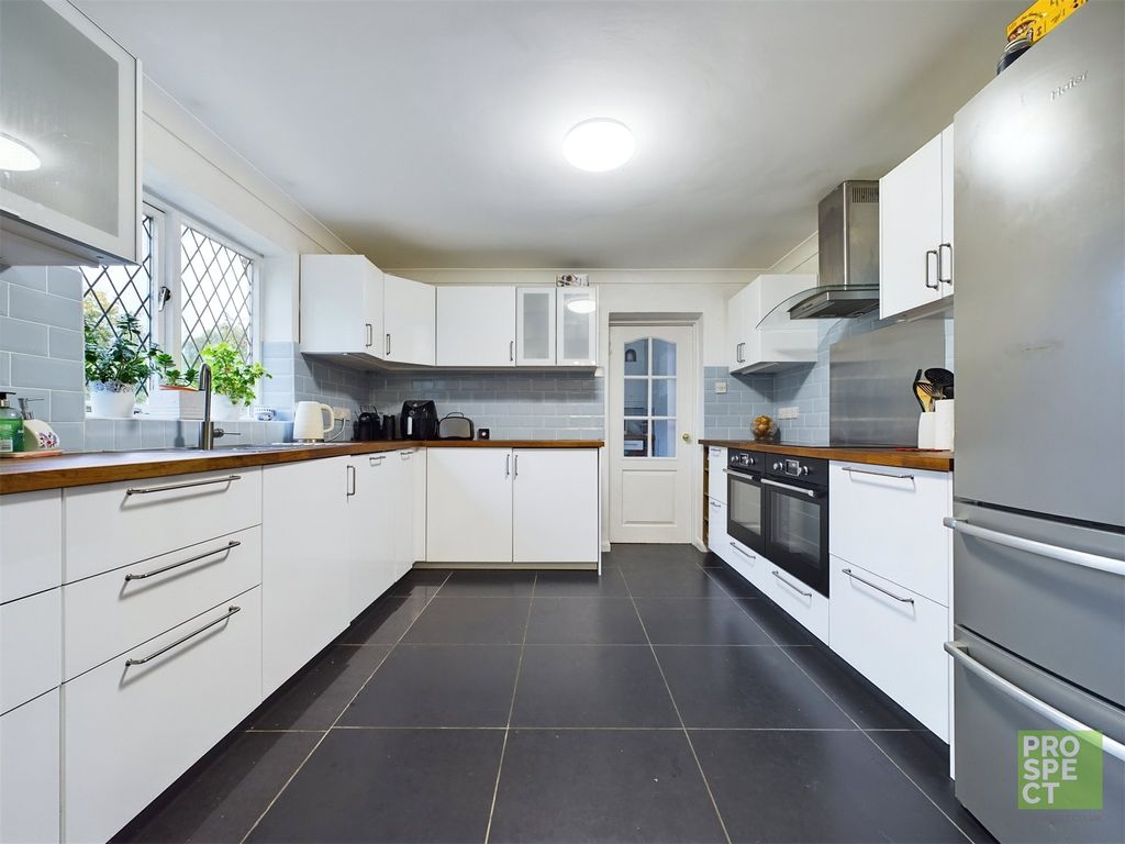 Property photo 2 of 13 Picture No. 02