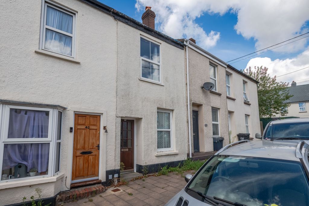 Property photo 1 of 13