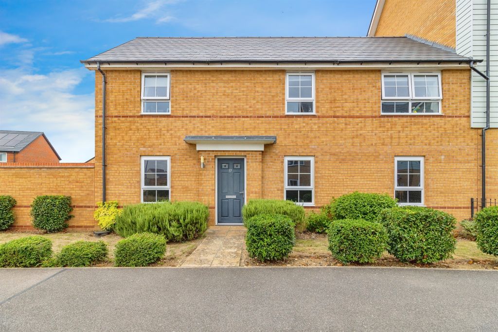 Property photo 1 of 17