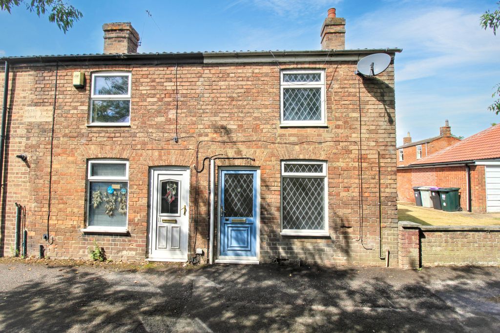 Property photo 1 of 18