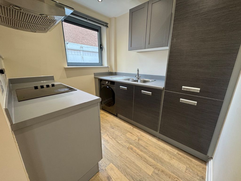 Property photo 2 of 5 Picture No. 04