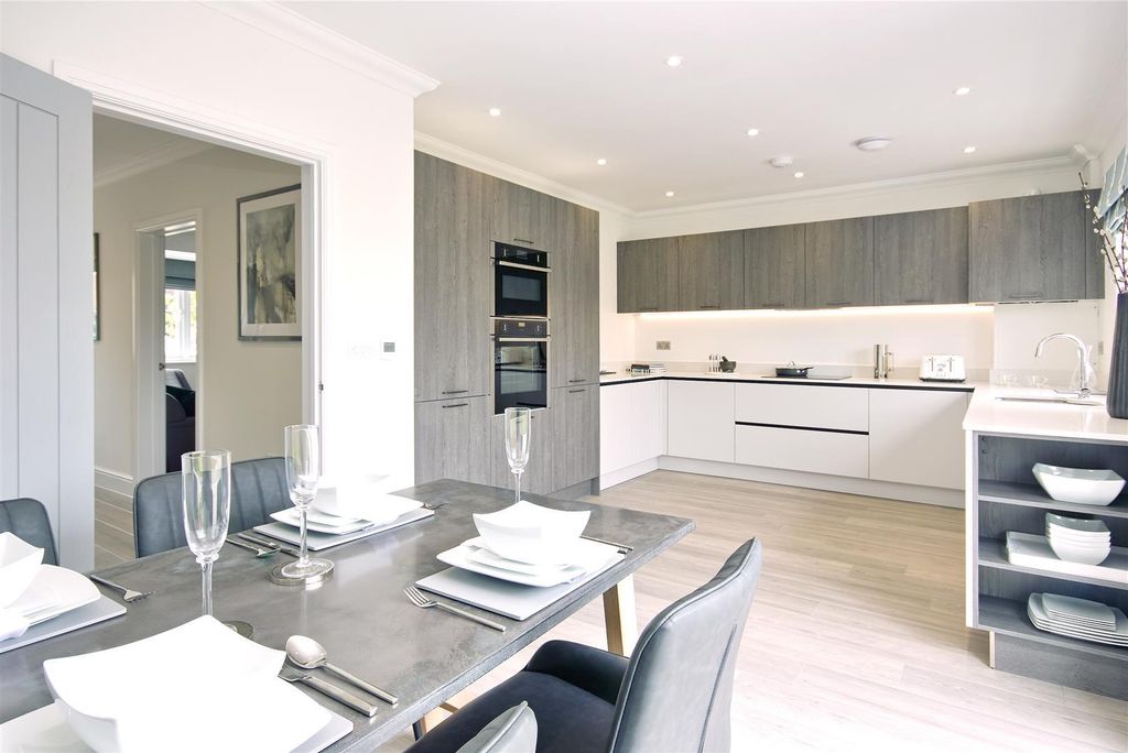 Property photo 3 of 35 1Jbbpldcgu2Xfvp10-Aq-G.Jpg