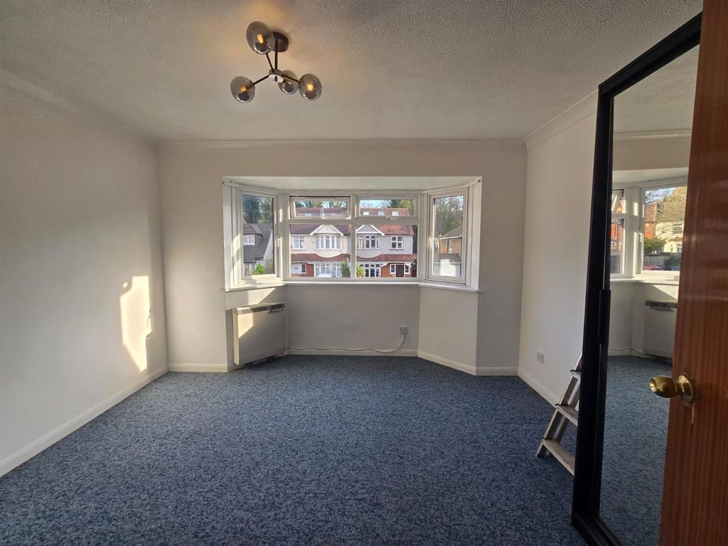 Property photo 3 of 5 Whatsapp Image 2025-11-12 At 14.03.21_c3666d91.Jpg