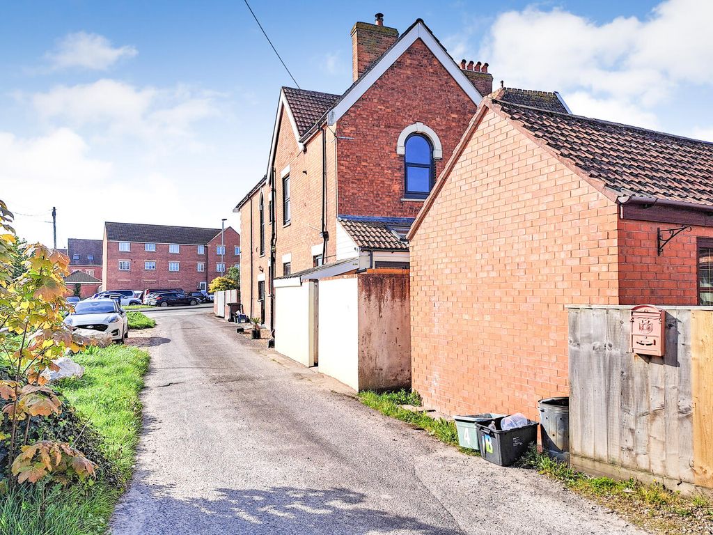 Additional image 20 of 3 bed semi-detached house for saleWalrow Road, Highbridge TA9