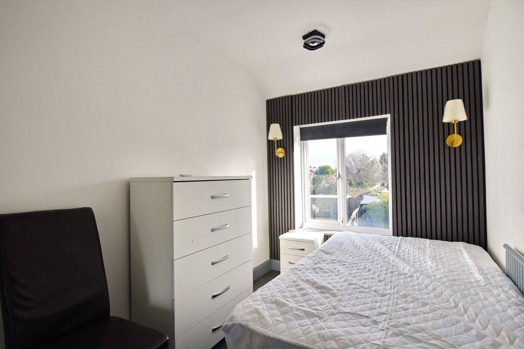 Property photo 3 of 13 Picture No. 13