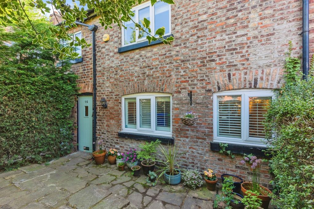 Property photo 1 of 16 Pbox-Img.Jpg