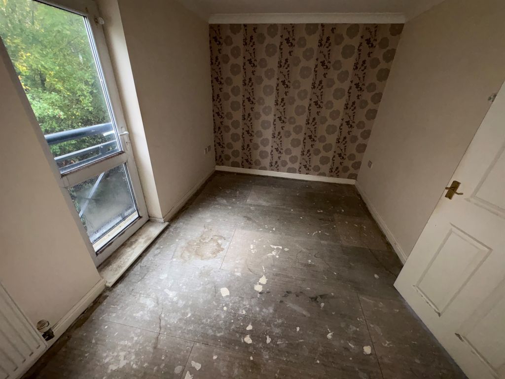 Property photo 3 of 3