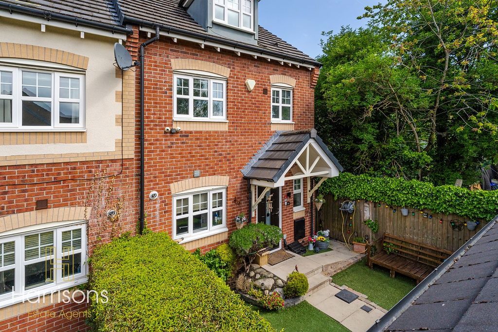 Property photo 1 of 26 5095780