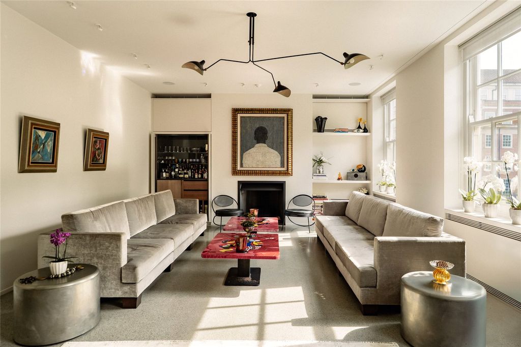 Property photo 1 of 6 Reception Room