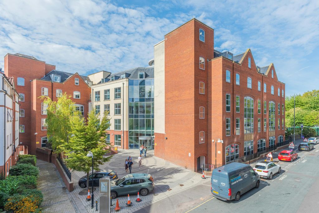Property photo 2 of 15 Kings Orchard, 1 Queen St, Bristol-15.Jpg