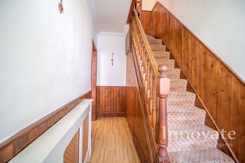Property photo 2 of 11 Photo 1