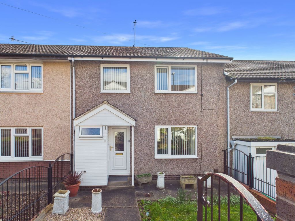 Property photo 1 of 12 Front