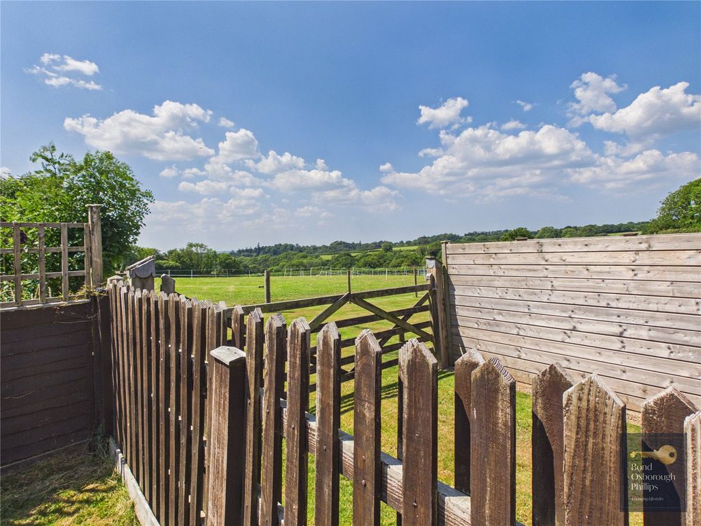 Property photo 2 of 19 Picture No. 74