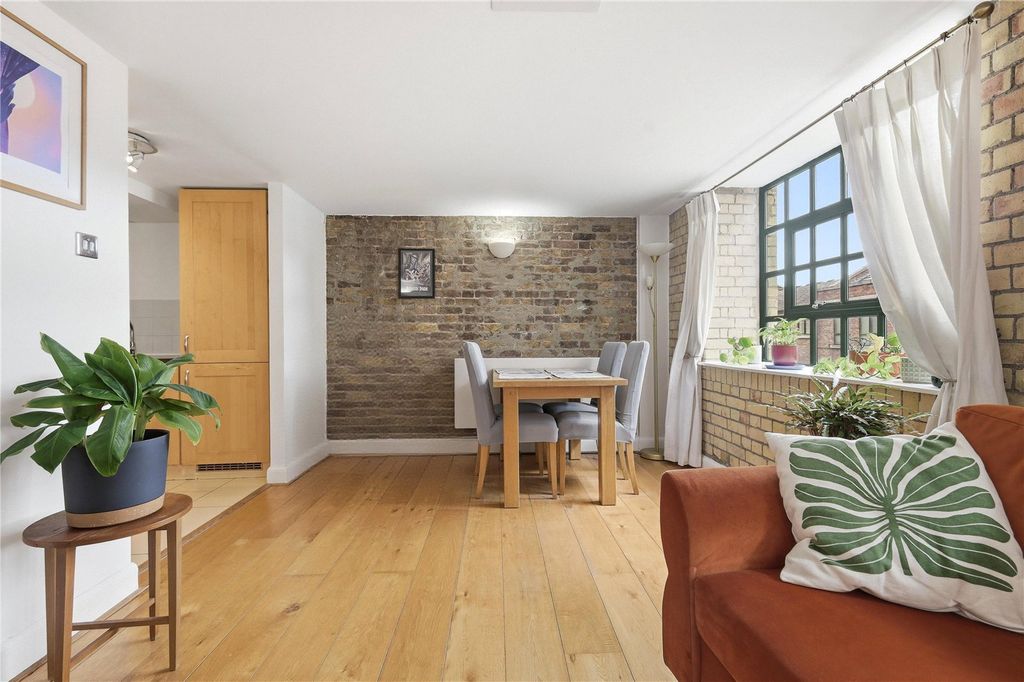 Property photo 2 of 10 Picture No. 04