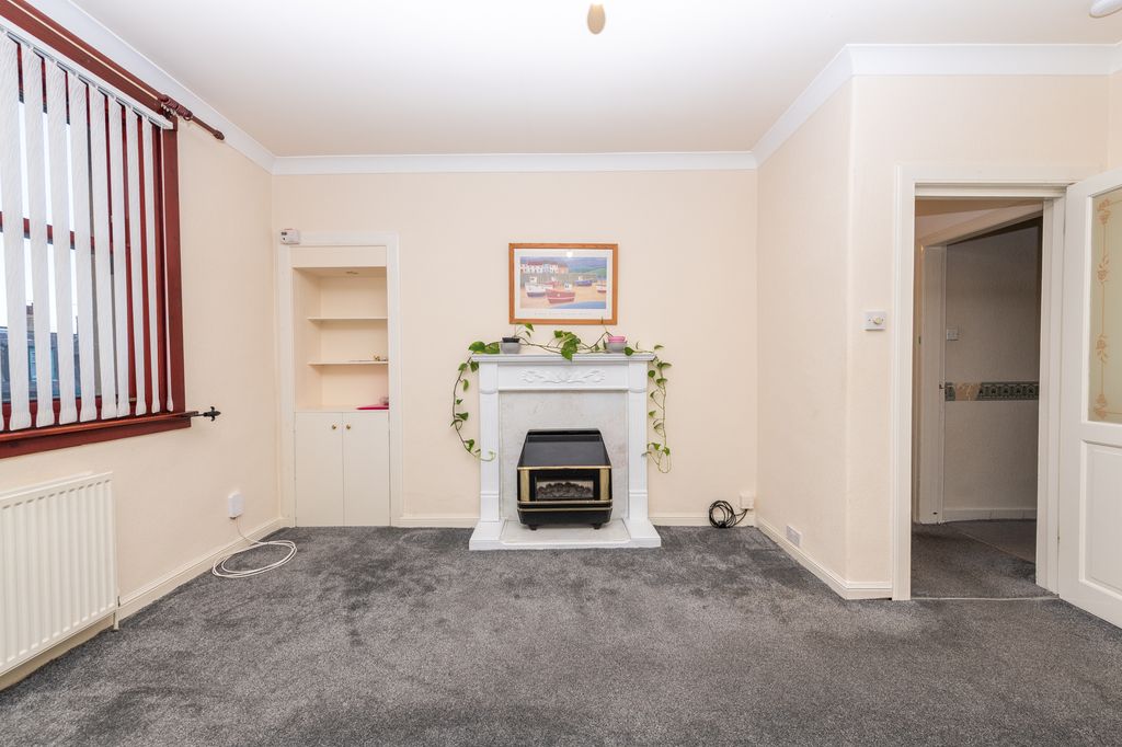 Property photo 2 of 29