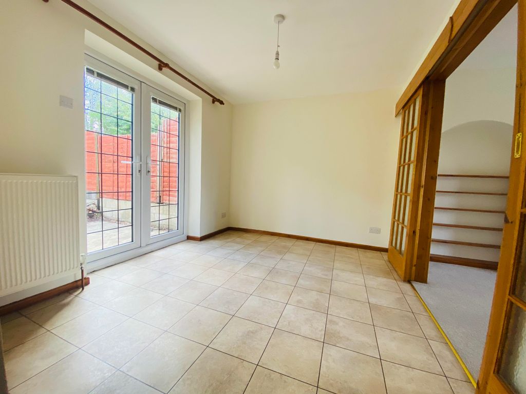 Property photo 2 of 10 Image