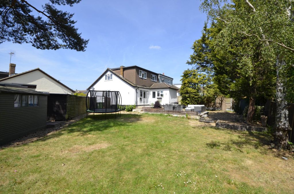 Property photo 3 of 23