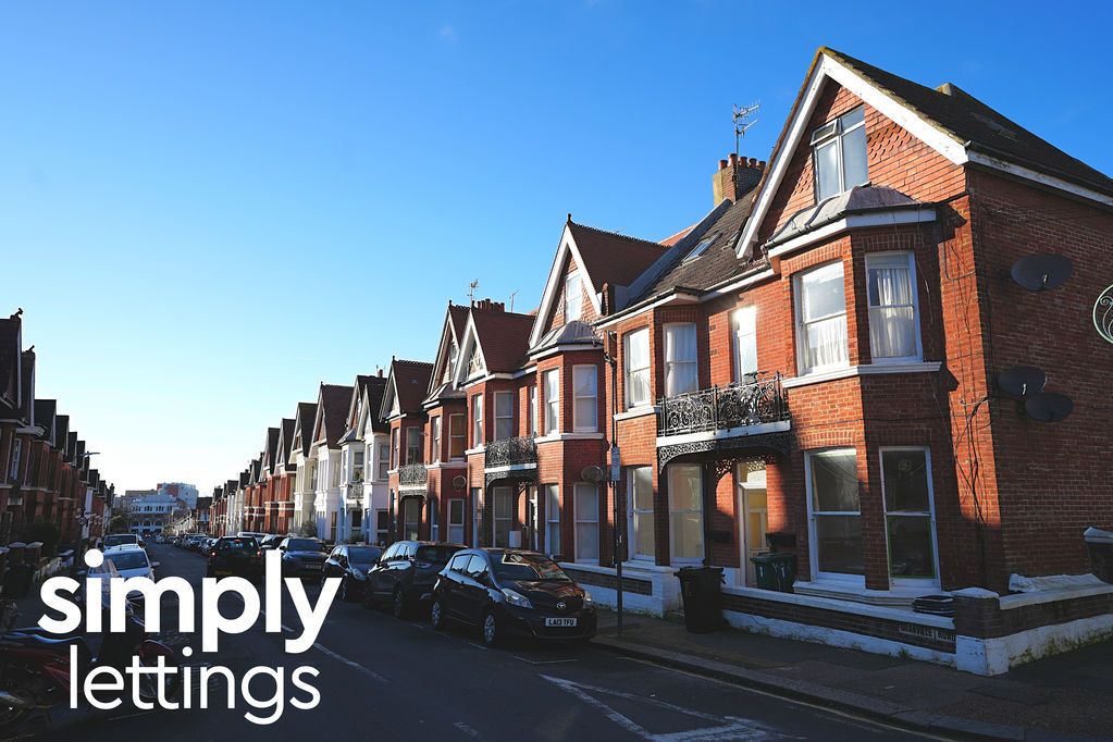 Property photo 1 of 18 Photo 1