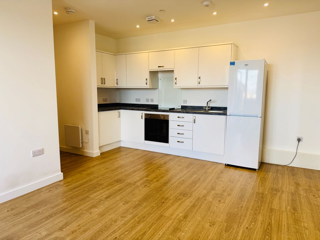 Property photo 2 of 14 Image