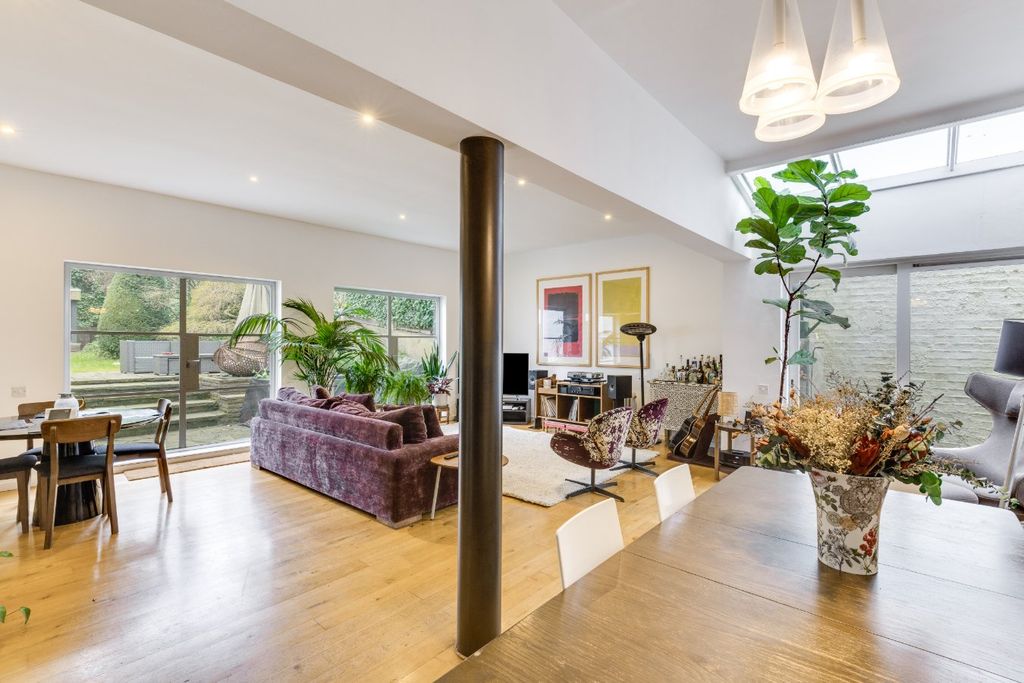 Property photo 1 of 12 Picture No. 06