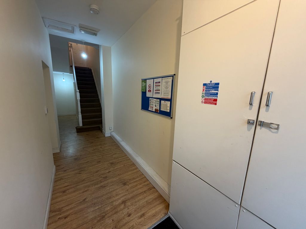 Property photo 2 of 25 Img_0116