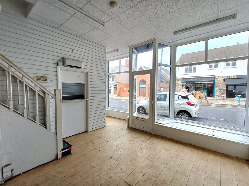 Property photo 3 of 9 Picture No. 05