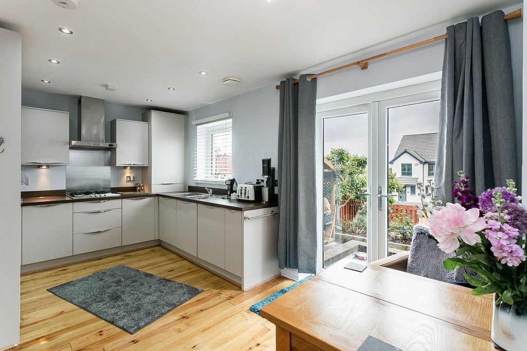 Additional image 10 of 3 bed semi-detached house for saleMilligan Drive, The Wisp, Edinburgh EH16