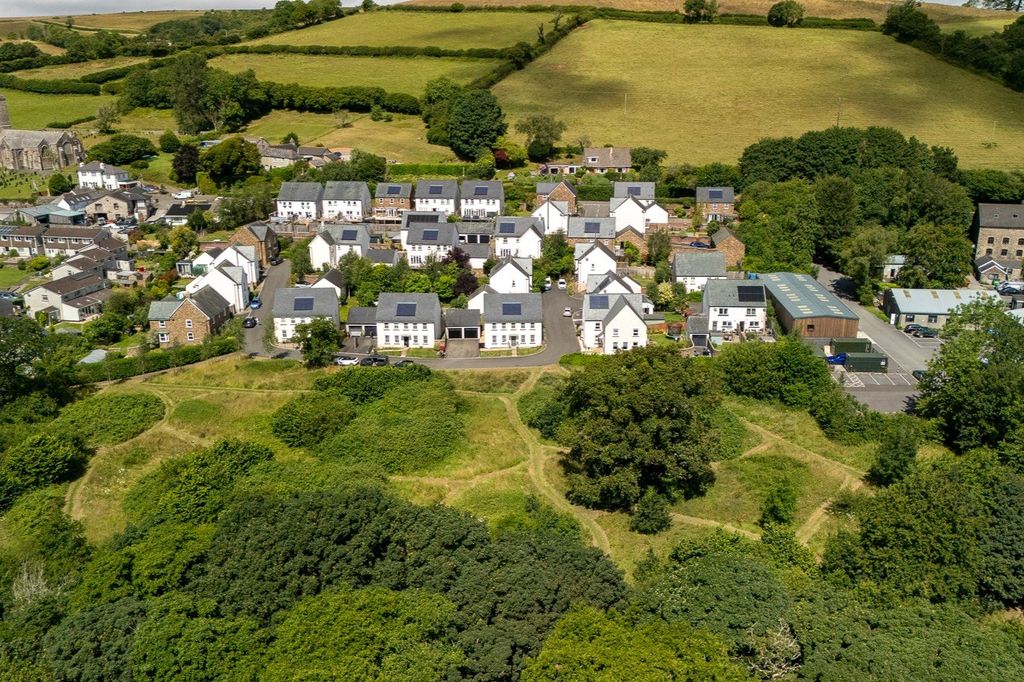 5 bed detached house for salePinwill Crescent, Ermington, Ivybridge, Devon PL21 photo 5