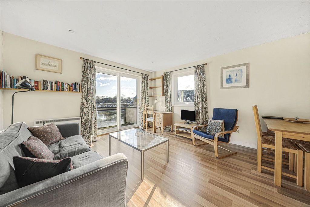 Property photo 1 of 10 Picture No. 07