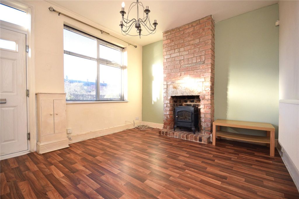 Property photo 2 of 8 Picture No. 07