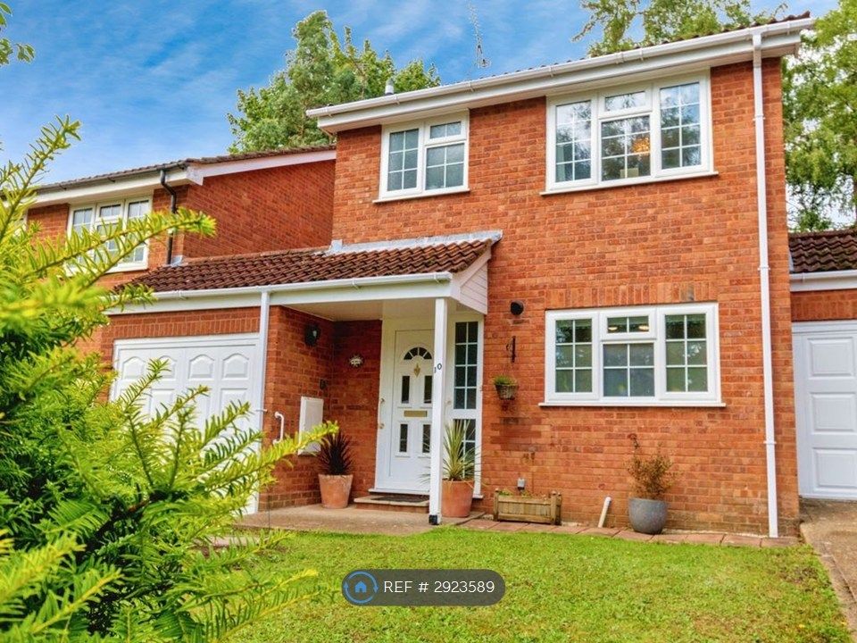 Property photo 1 of 11