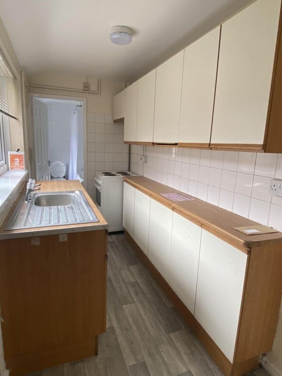 Property photo 2 of 6 9107936.Jpg