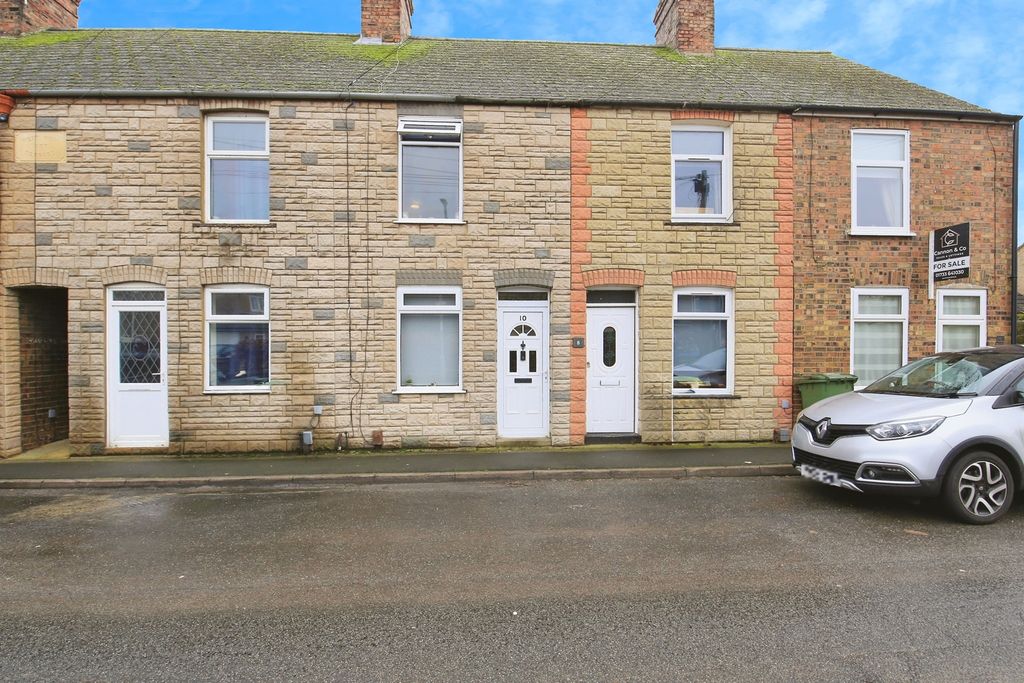 Property photo 1 of 16