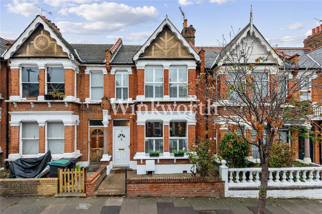 Property photo 3 of 30 Picture No. 05