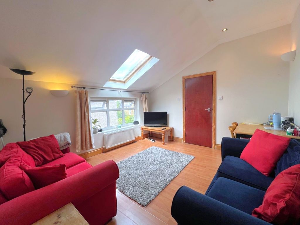 Property photo 1 of 5 B7A4Fb8d-A6c1-414d-B872-6236Baa11c75.Jpg