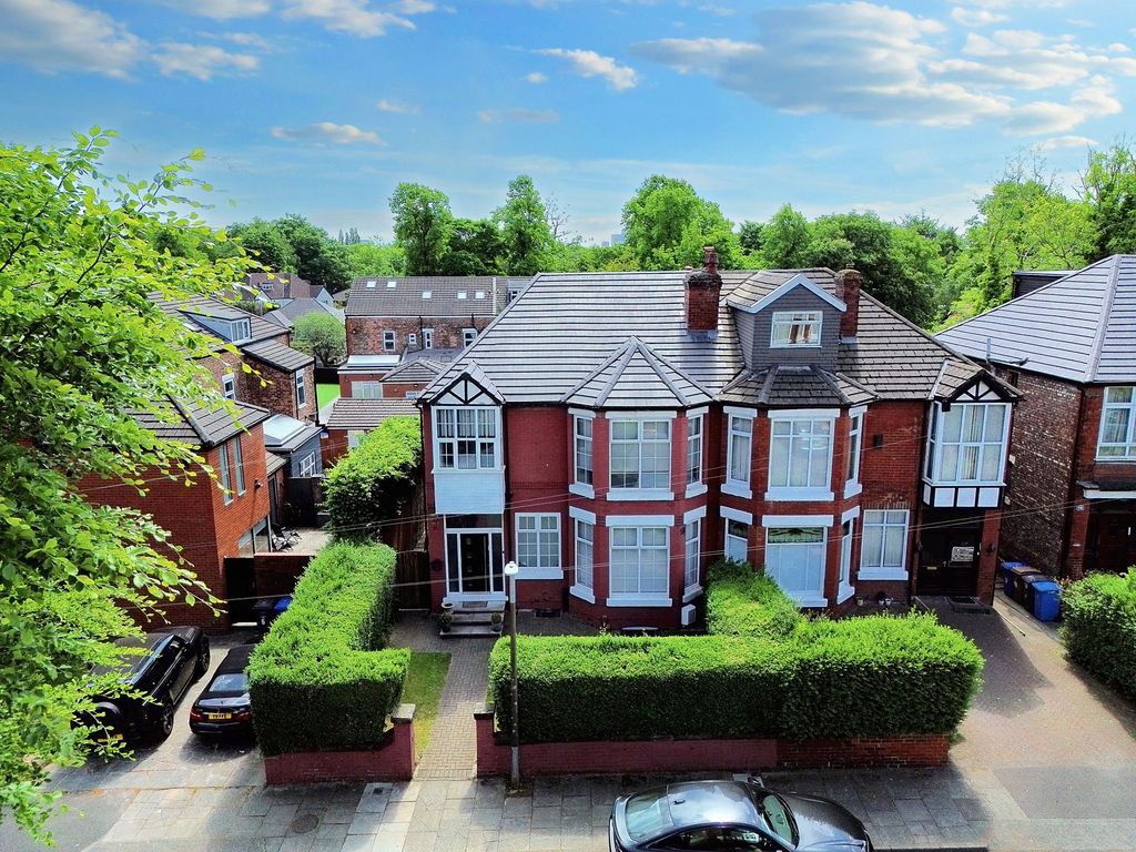 Property photo 1 of 39 1
