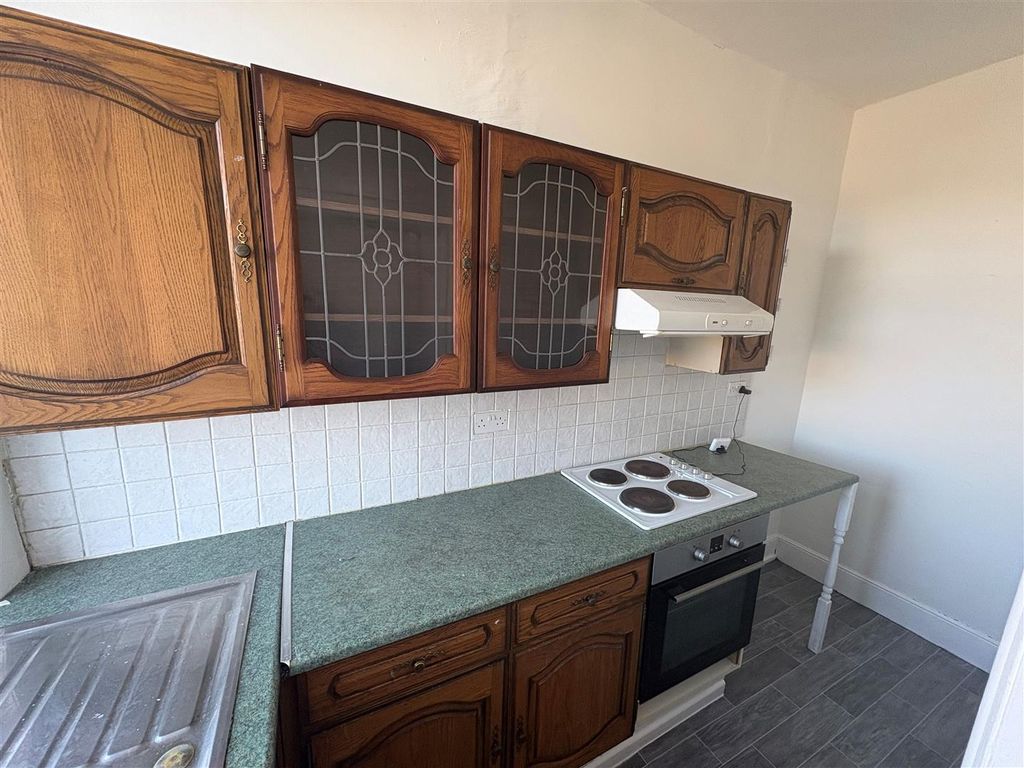Property photo 2 of 11 10.Jpg