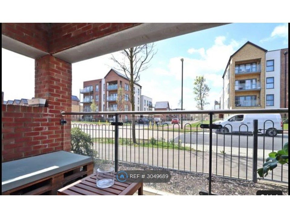 Property photo 3 of 12