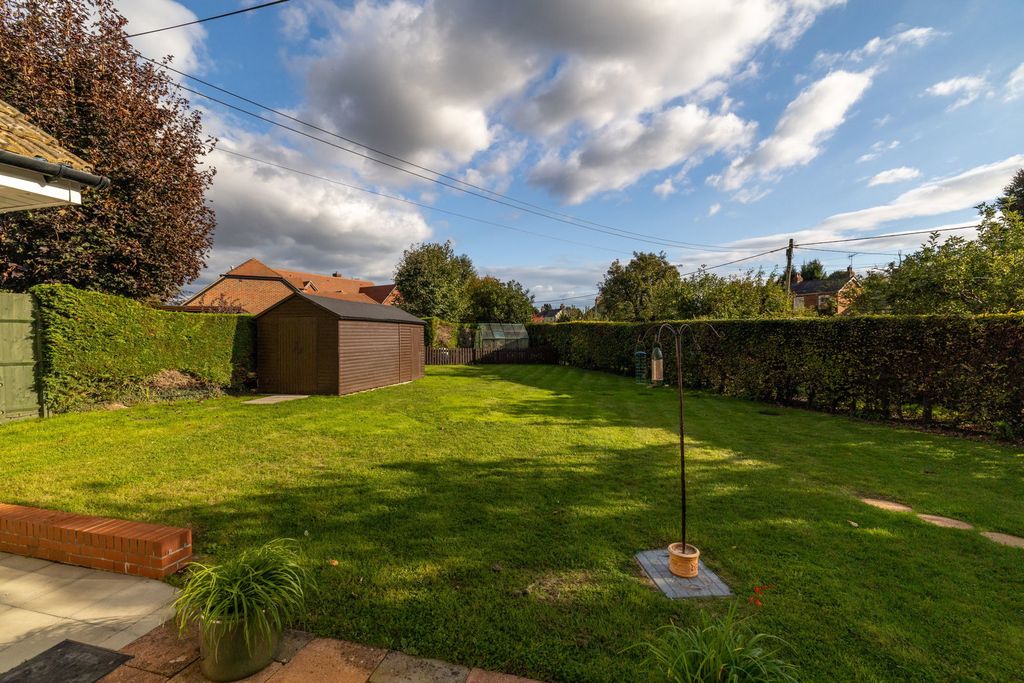 Property photo 3 of 17