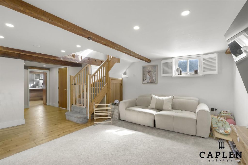 Property photo 3 of 22 Img_0180.Jpg