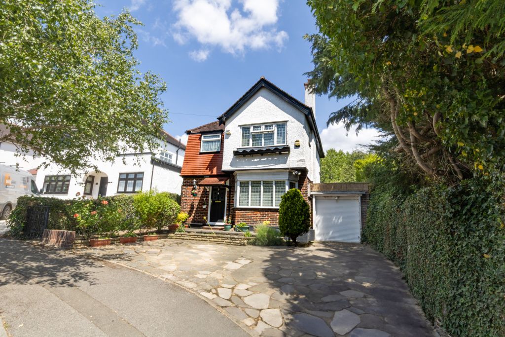 Property photo 1 of 13