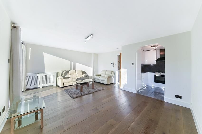 Property photo 2 of 13 Image