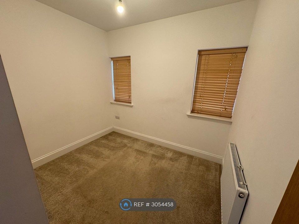 Property photo 2 of 2