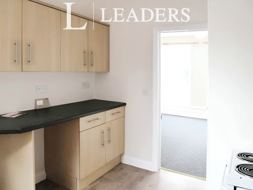 Property photo 1 of 3 38562_41Awbg_Img_02_