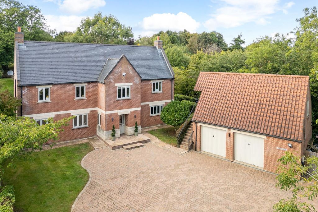 Property photo 1 of 20 Front Aerial View