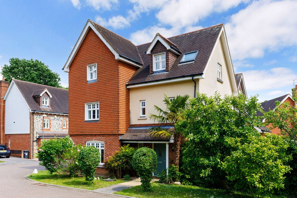 Property photo 1 of 15