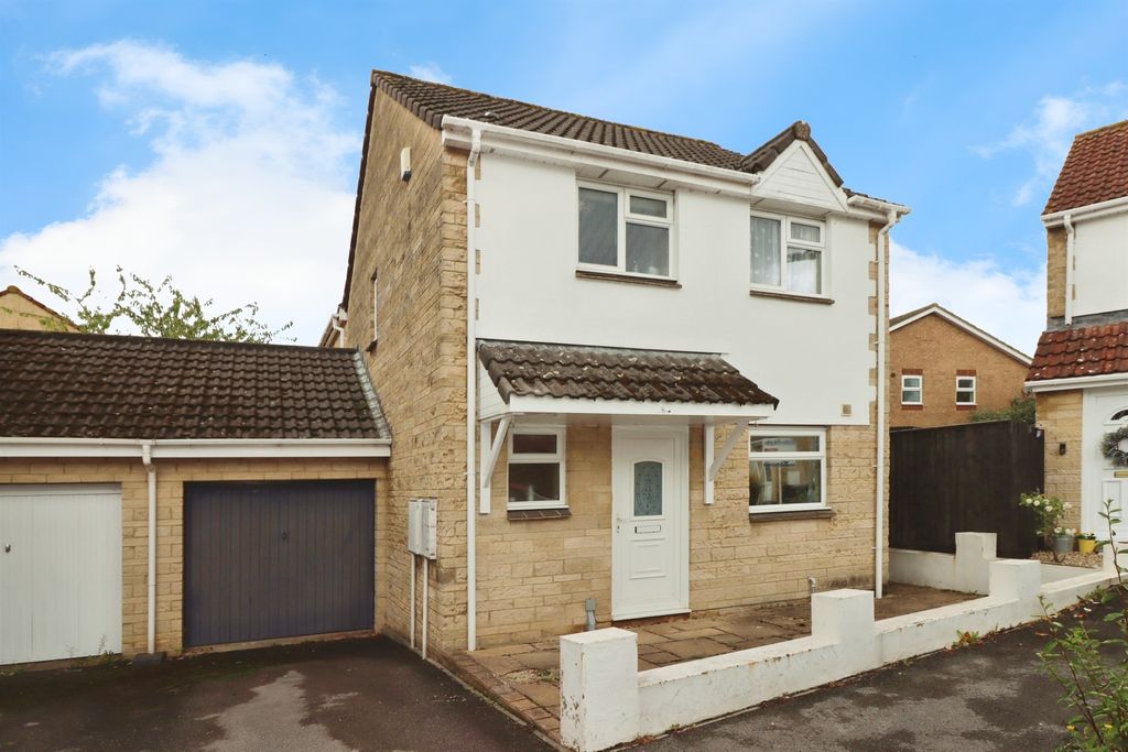 Property photo 1 of 22